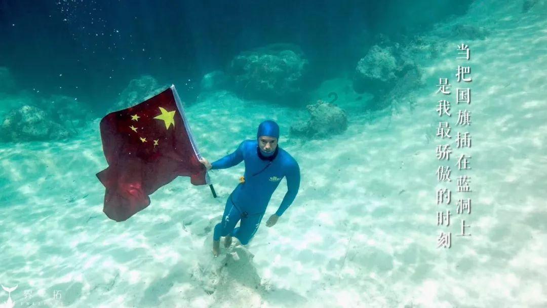 省政协十三届二次会议举行选举大会